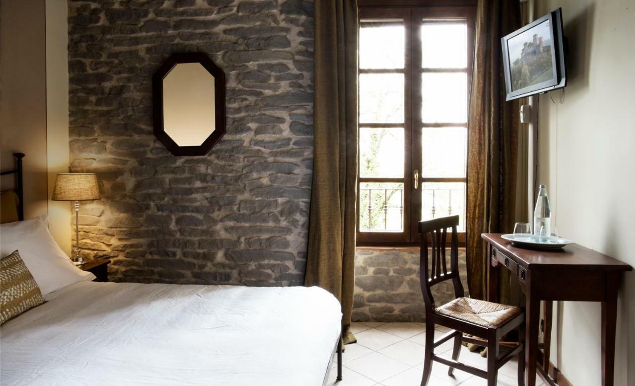 La Locanda Del Borgo Torrechiara Ngoại thất bức ảnh